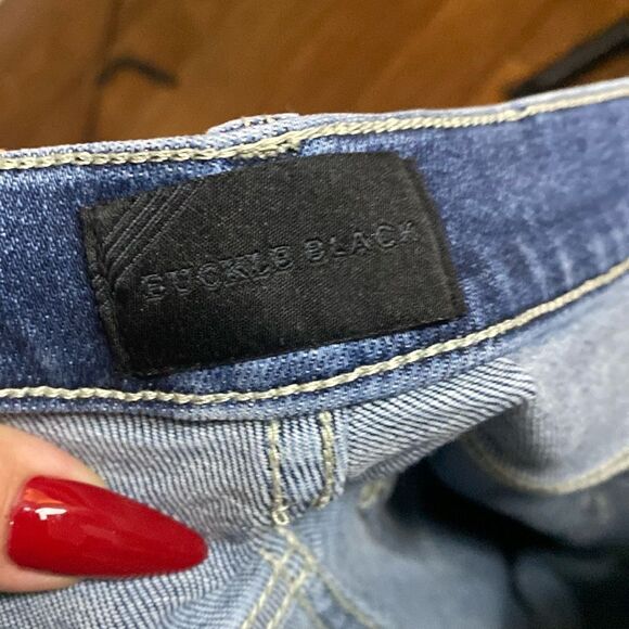 Buckle Black Mom Jean Ithaca Wash High rise Superior stretch fabric - Picture 7 of 14